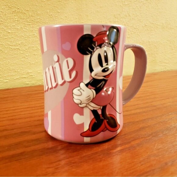 Vintage Minnie Mouse Hearts Disney Mug Coffee Tea Pink and Lavender Embossed - Picture 2 of 7